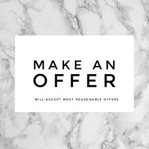 Make an offer beautiful!! 🖤